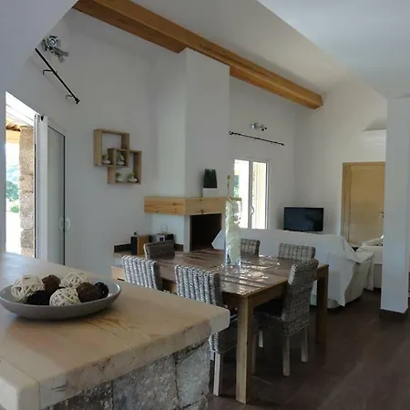 Frauletto Figari (Corsica)