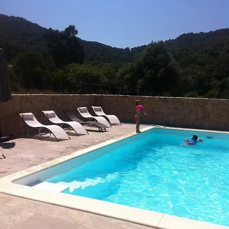Frauletto Vila Figari (Corsica)